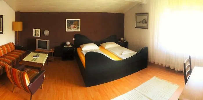 Πανσιόν Marko Μπλεντ