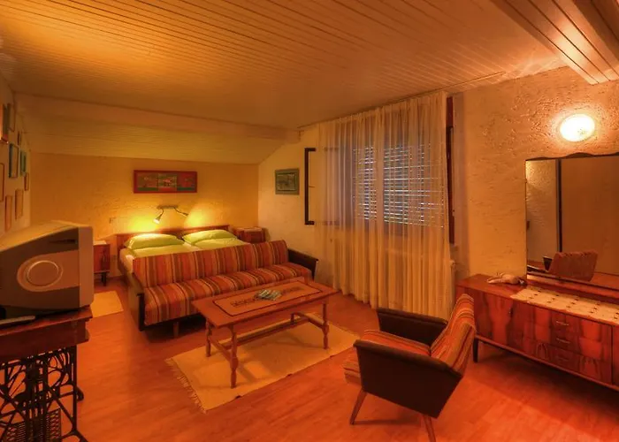 Πανσιόν Marko